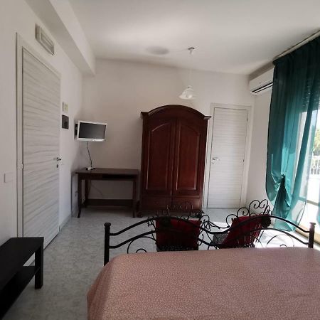 B&B Scogli Bianchi Lido di Noto Eksteriør billede