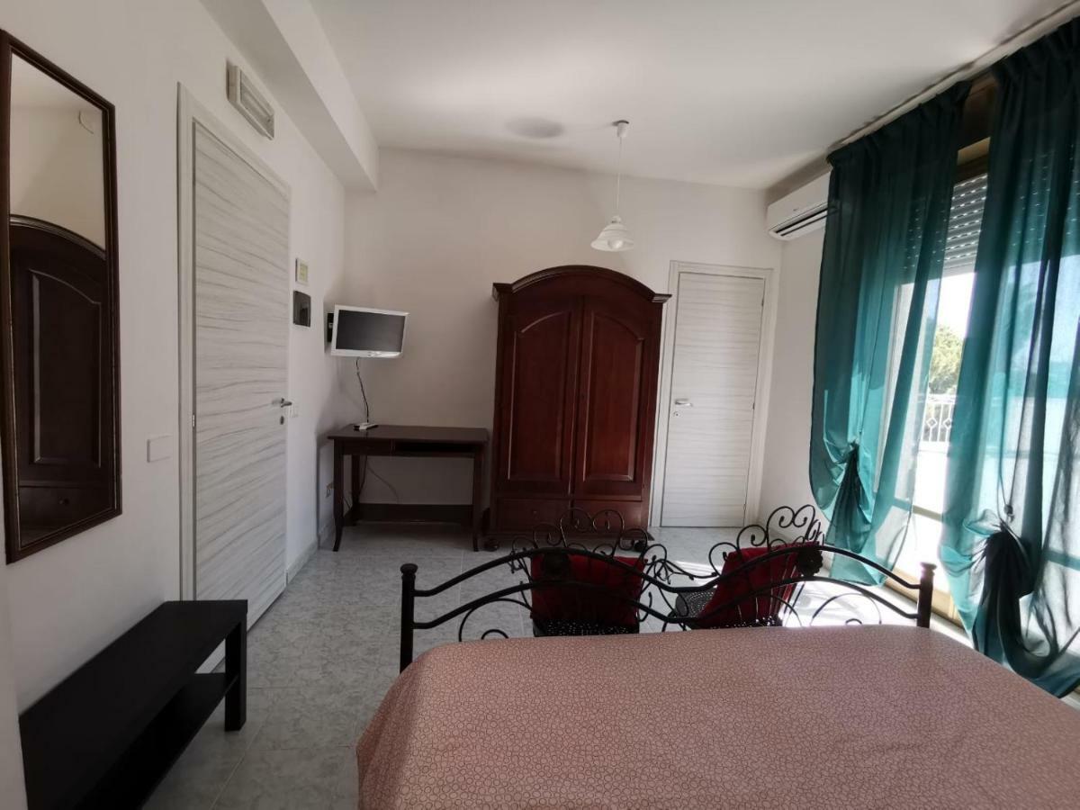 B&B Scogli Bianchi Lido di Noto Eksteriør billede